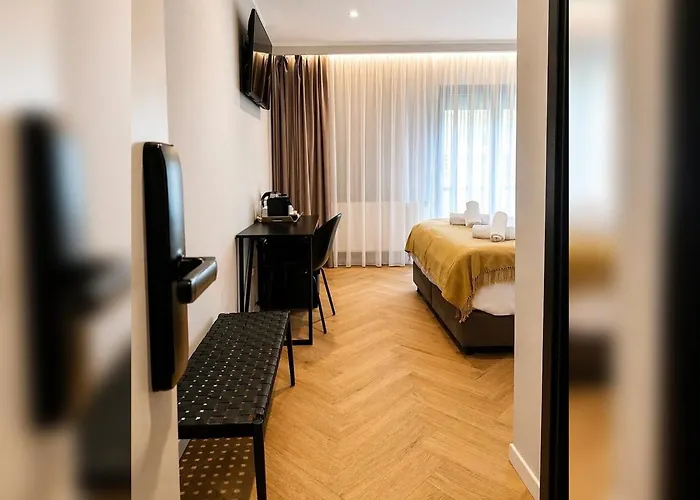 Novo Studio Hotel